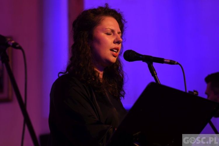 Uwielbienie na zakończenie Zielonogórskich Warsztatów Liturgiczno-Muzycznych