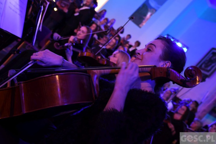 Uwielbienie na zakończenie Zielonogórskich Warsztatów Liturgiczno-Muzycznych