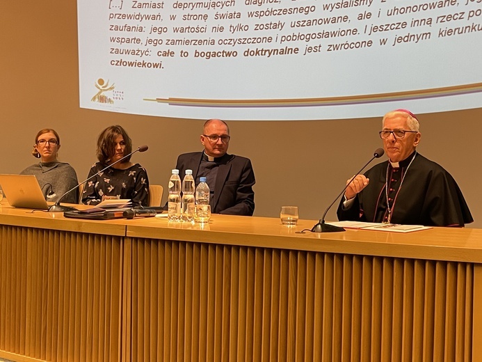 Katowice. Archidiecezjalne podsumowanie prac komisji Synodu o synodalności