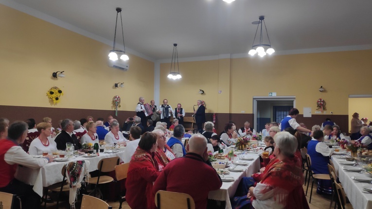 Stolec. Przegląd Pieśni Religijnych z wyjątkowymi tradycjami