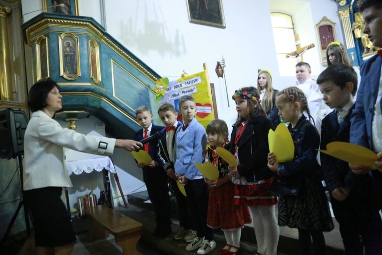 Papieski program