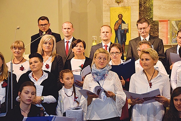 ▼	Poprzednie edycje TKCh cieszyły się zainteresowaniem nie tylko skierniewiczan, ale mieszkańców całej diecezji.