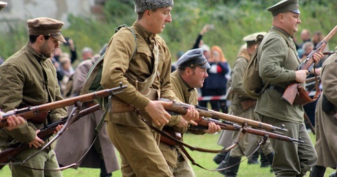 Rekonstrukcja historyczna przypomniała wydarzenia z 1920 r.