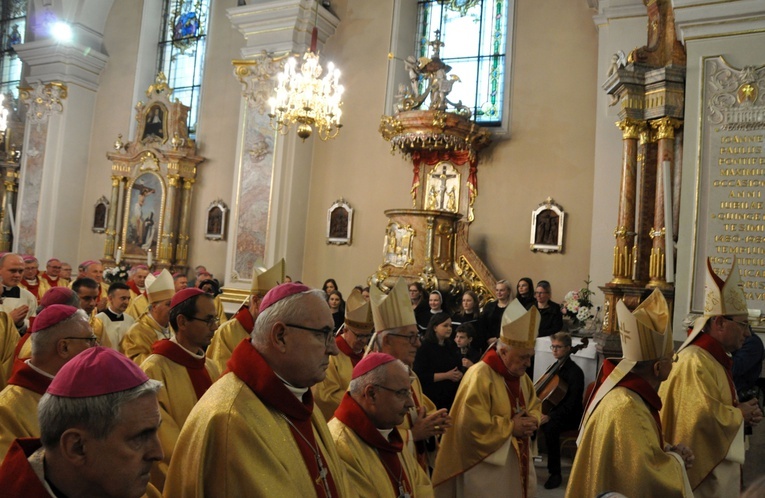 393. Zebranie Plenarne KEP - Msza św. na Górze Świętej Anny