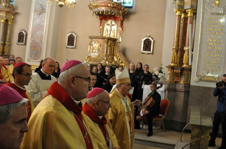 393. Zebranie Plenarne KEP - Msza św. na Górze Świętej Anny