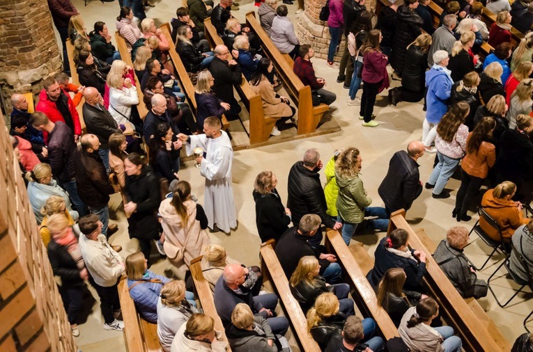 Głogów. Rekolekcje z o. Adamem Szustakiem