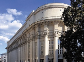 Gmach banku PKO  przy ul. Wielopole w Krakowie, zaprojektowany  przez Adolfa  Szyszko-Bohusza.