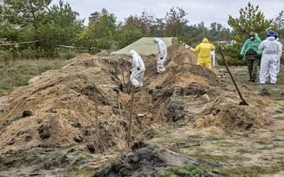 Ukraińska policja: ponad 120 ciał ekshumowano w wyzwolonej części obwodu donieckiego