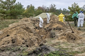 Ukraińska policja: ponad 120 ciał ekshumowano w wyzwolonej części obwodu donieckiego