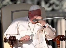 Papież: cały czas noszę w sercu ból narodu ukraińskiego 