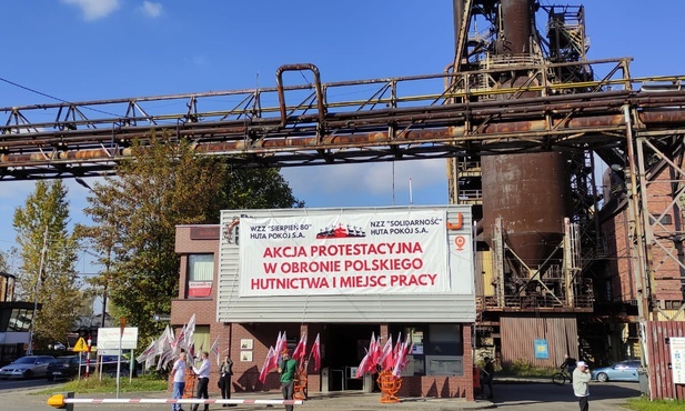 Ruda Śląska. Protestowali pracownicy Huty Pokój