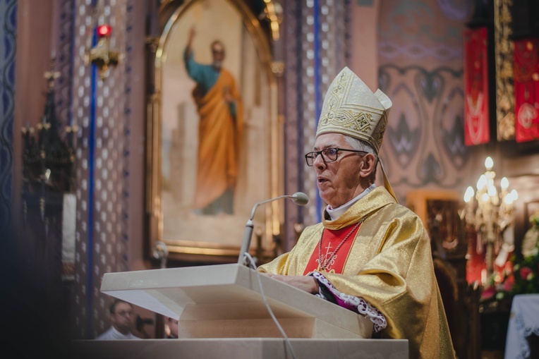 Ogólnopolskie obchody Dnia Ratownictwa Medycznego w sanktuarium Matki Zagłębia i Pani Dąbrowy Górniczej 