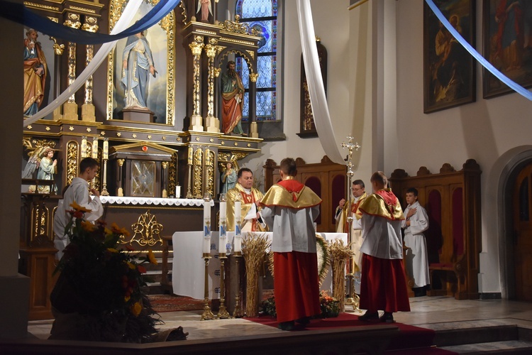 Piwniczna. Jubileusz 100-lecia Franciszkańskiego Zakonu Świeckich