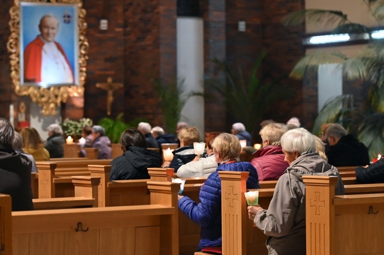 Świdnica. Fatimskie u Królowej Polski