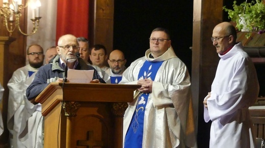 Czuwanie fatimskie w Rychwałdzie z bp. Romanem Pindlem - 13 października 2022 r.