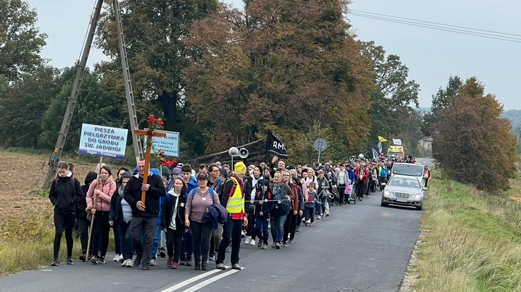 Pielgrzymka trzebnicka z Bagna i Obornik Śląskich