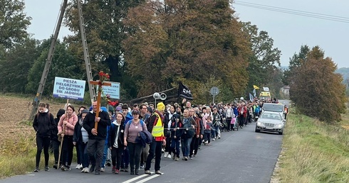 Pielgrzymka trzebnicka z Bagna i Obornik Śląskich