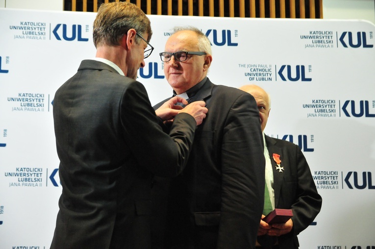 Uniwersytet w służbie prawdzie