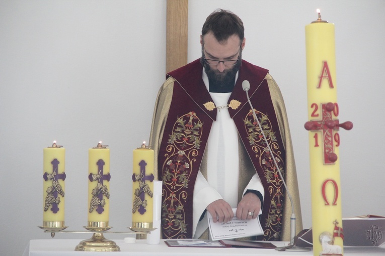 Dębica. Pochówek dzieci utraconych