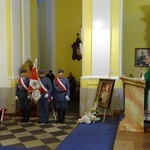 Tablica poświęcona św. Janowi Pawłowi II na wschowskiej farze