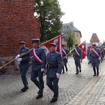 Tablica poświęcona św. Janowi Pawłowi II na wschowskiej farze