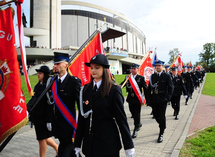 21. Pielgrzymka Strażaków do sanktuarium Bożego Miłosierdzia