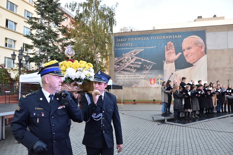 Papieski różaniec ulicami Gdyni