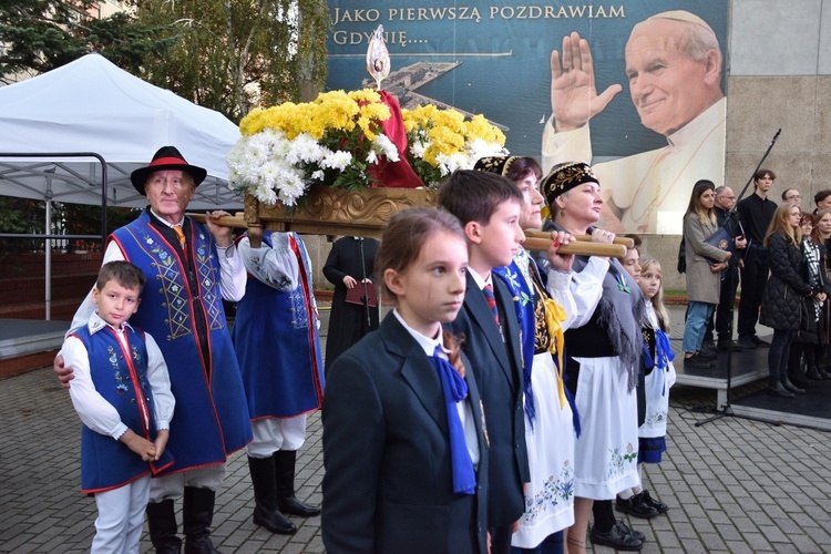 Papieski różaniec ulicami Gdyni