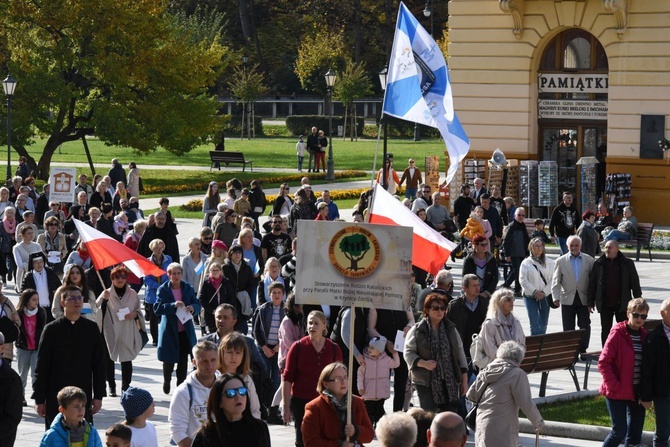 Diecezjalny Różaniec dla życia i rodziny