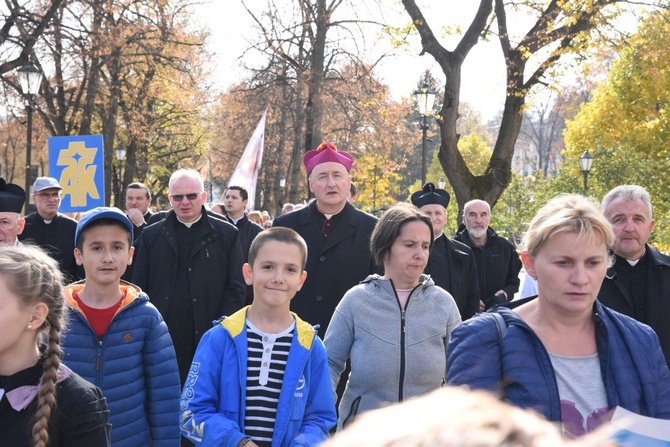 Diecezjalny Różaniec dla życia i rodziny