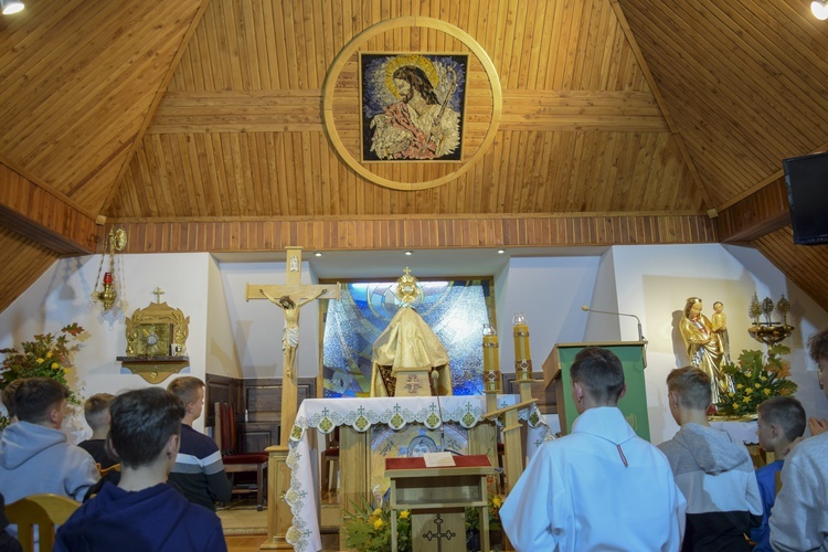 Ciężkowice. Nowa edycja Diecezjalnej Szkoły Ceremoniarza i Animatora Liturgicznego