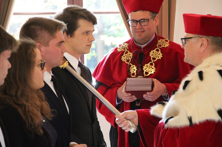 Uroczysta inauguracja na PWT