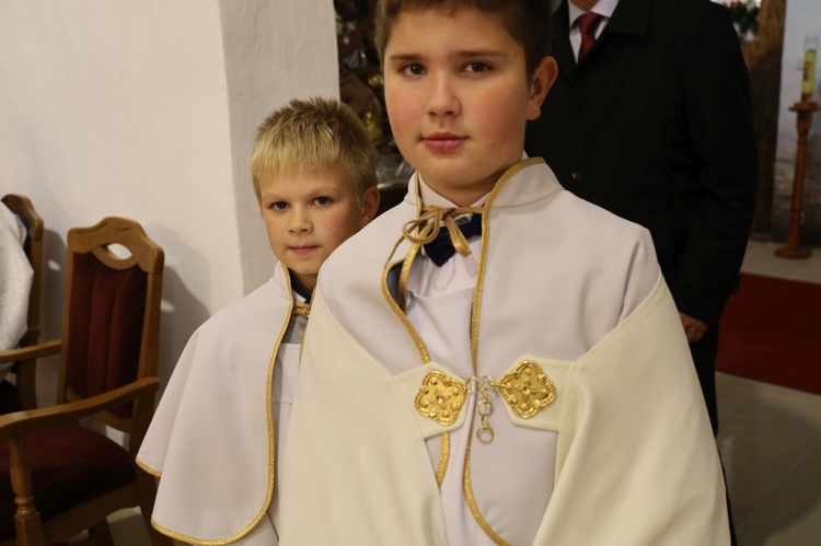 Wizytacja kanoniczna w parafii Przemienienia Pańskiego w Lutomii Dolnej