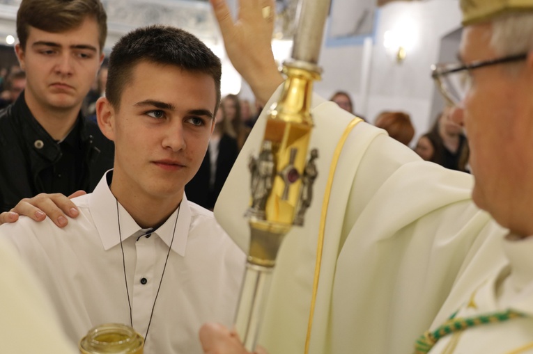 Wizytacja kanoniczna w parafii Przemienienia Pańskiego w Lutomii Dolnej