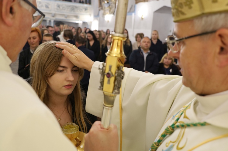 Wizytacja kanoniczna w parafii Przemienienia Pańskiego w Lutomii Dolnej