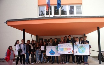 Polscy i słowaccy uczniowie wzięli udział w ekologicznym projekcie.