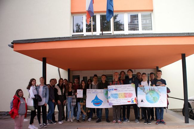 Polscy i słowaccy uczniowie wzięli udział w ekologicznym projekcie.