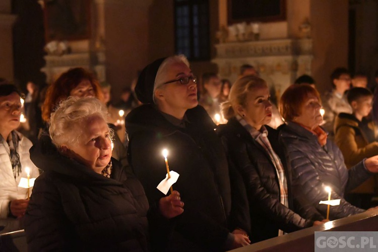 W paradyskim sanktuarium rozpoczął się Akatyst ku czci Bogurodzicy