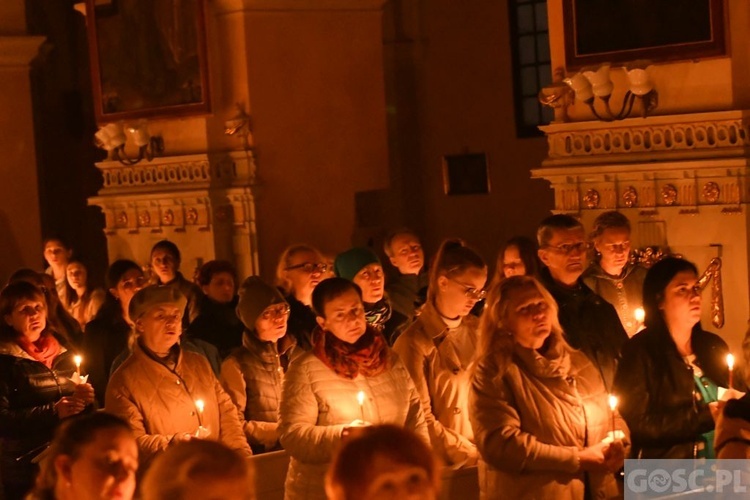 W paradyskim sanktuarium rozpoczął się Akatyst ku czci Bogurodzicy