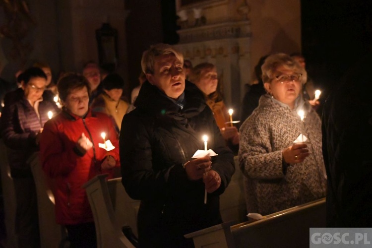 W paradyskim sanktuarium rozpoczął się Akatyst ku czci Bogurodzicy