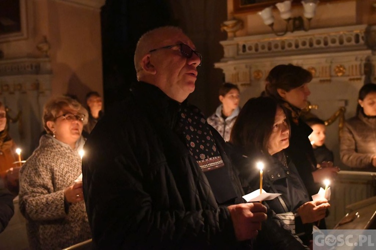 W paradyskim sanktuarium rozpoczął się Akatyst ku czci Bogurodzicy