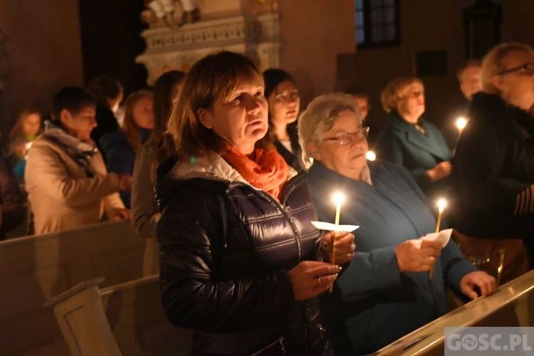 W paradyskim sanktuarium rozpoczął się Akatyst ku czci Bogurodzicy