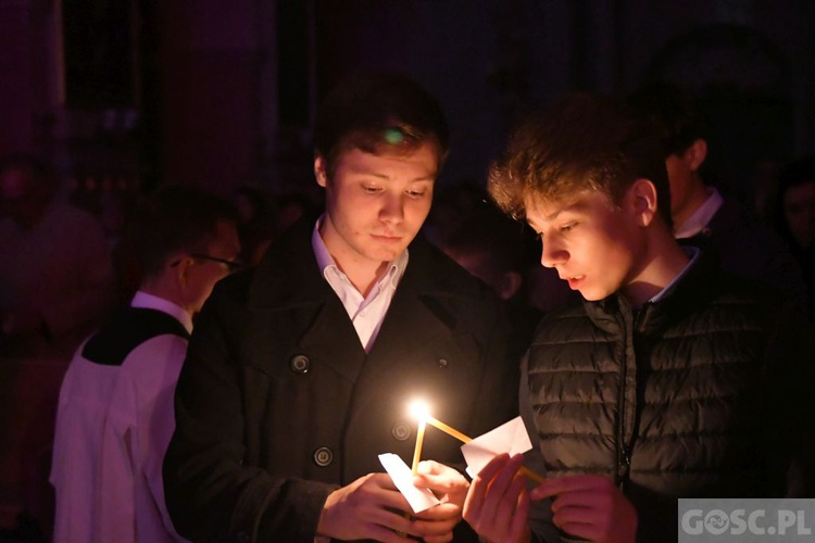 W paradyskim sanktuarium rozpoczął się Akatyst ku czci Bogurodzicy