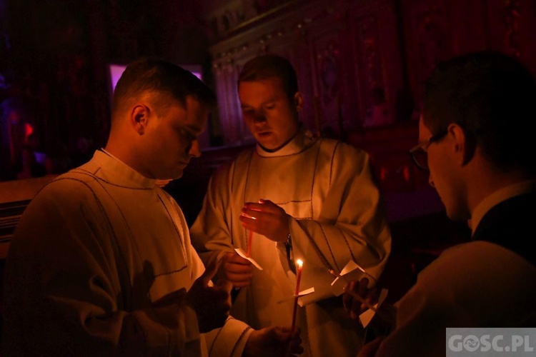 W paradyskim sanktuarium rozpoczął się Akatyst ku czci Bogurodzicy