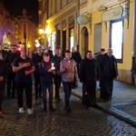 Procesja różańcowa na ulicach Świdnicy