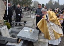 Przasnysz. Pogrzeb dzieci utraconych