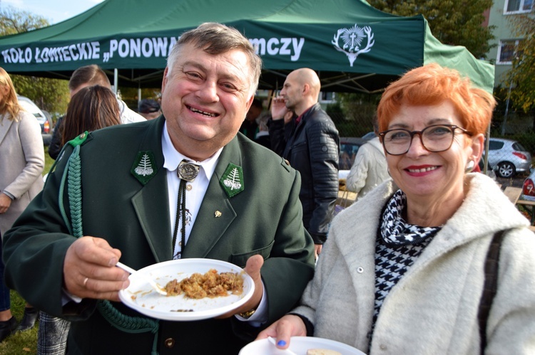 Myśliwi i leśnicy uczcili św. Huberta