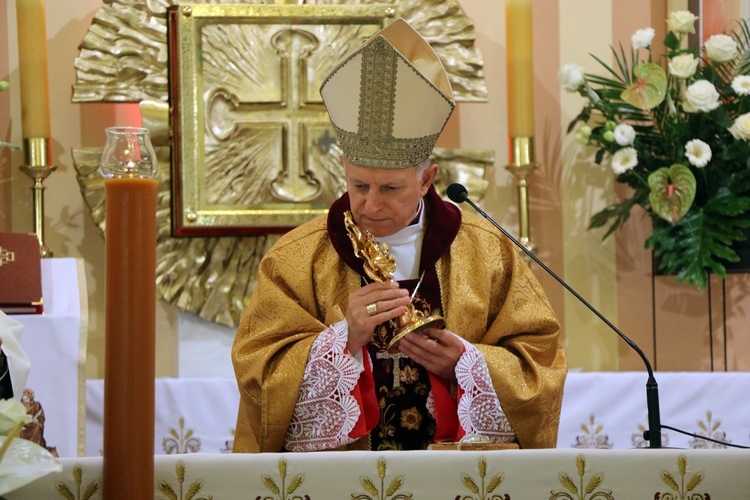 Wprowadzenie relikwii bł. Jakuba Strzemię i zakończenie roku jubileuszowego w Obornikach Śląskich