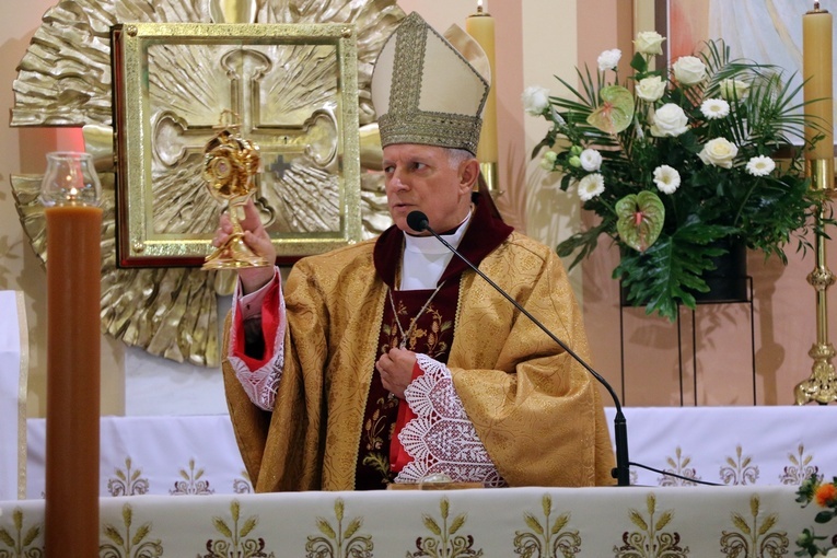 Wprowadzenie relikwii bł. Jakuba Strzemię i zakończenie roku jubileuszowego w Obornikach Śląskich