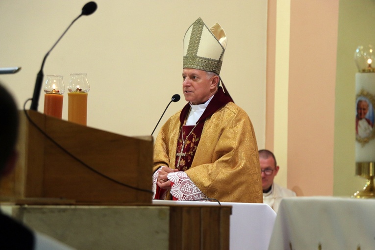 Wprowadzenie relikwii bł. Jakuba Strzemię i zakończenie roku jubileuszowego w Obornikach Śląskich